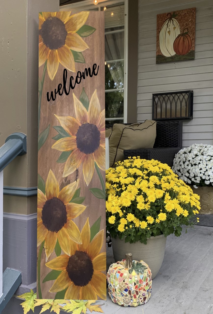 Sunny Sunflower - Wood Porch Leaner